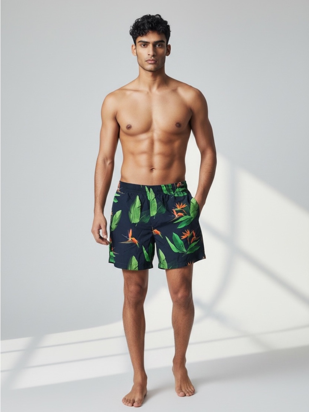 Bear Bottom Men’s Size Medium 5.5” Drawstring Swim Trunks Tropical Floral